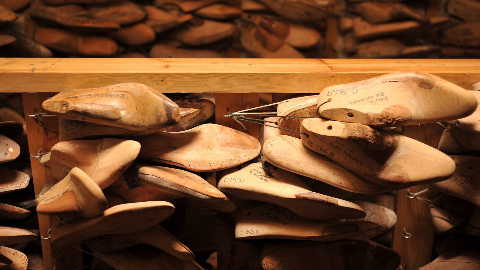 Bespoke Shoe Commissioning Guide for 2026