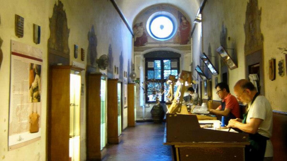 Florence Craft in Person: How to Get In and What You'll See at Scuola del Cuoio, Stefano Bemer, and Liverano & Liverano