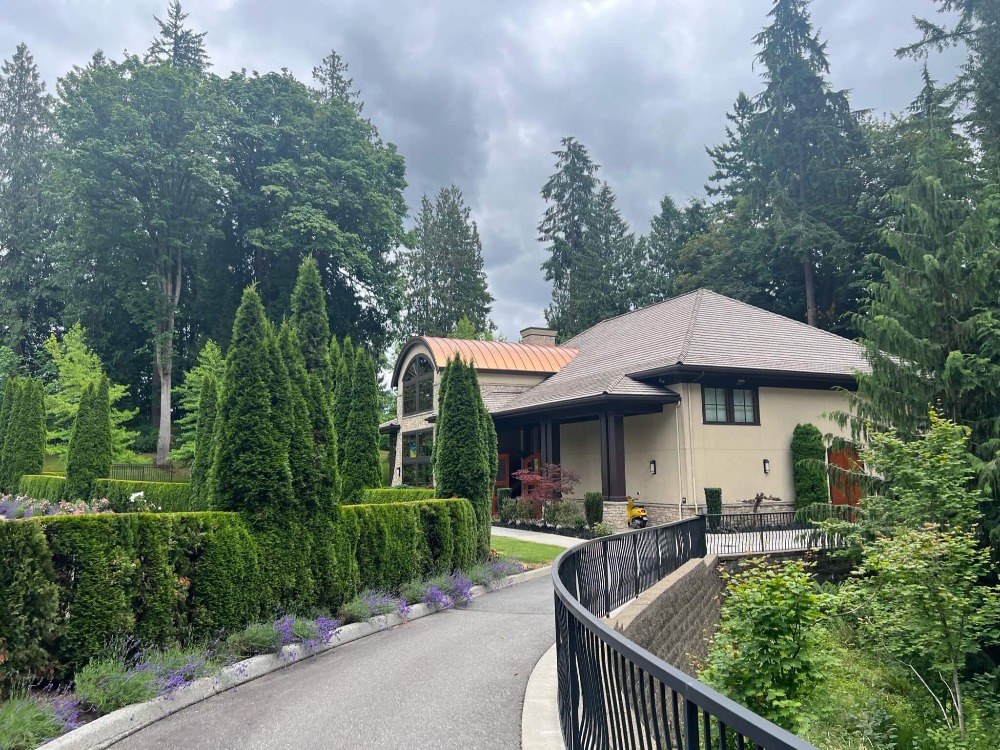 The exterior of Quilceda Creek Winery's tasting room