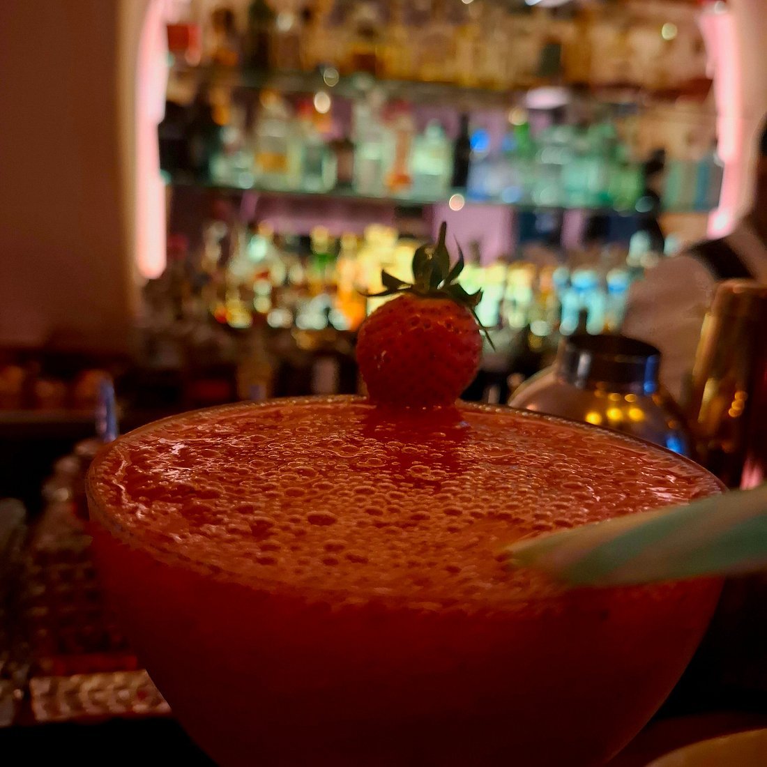 Bar 13