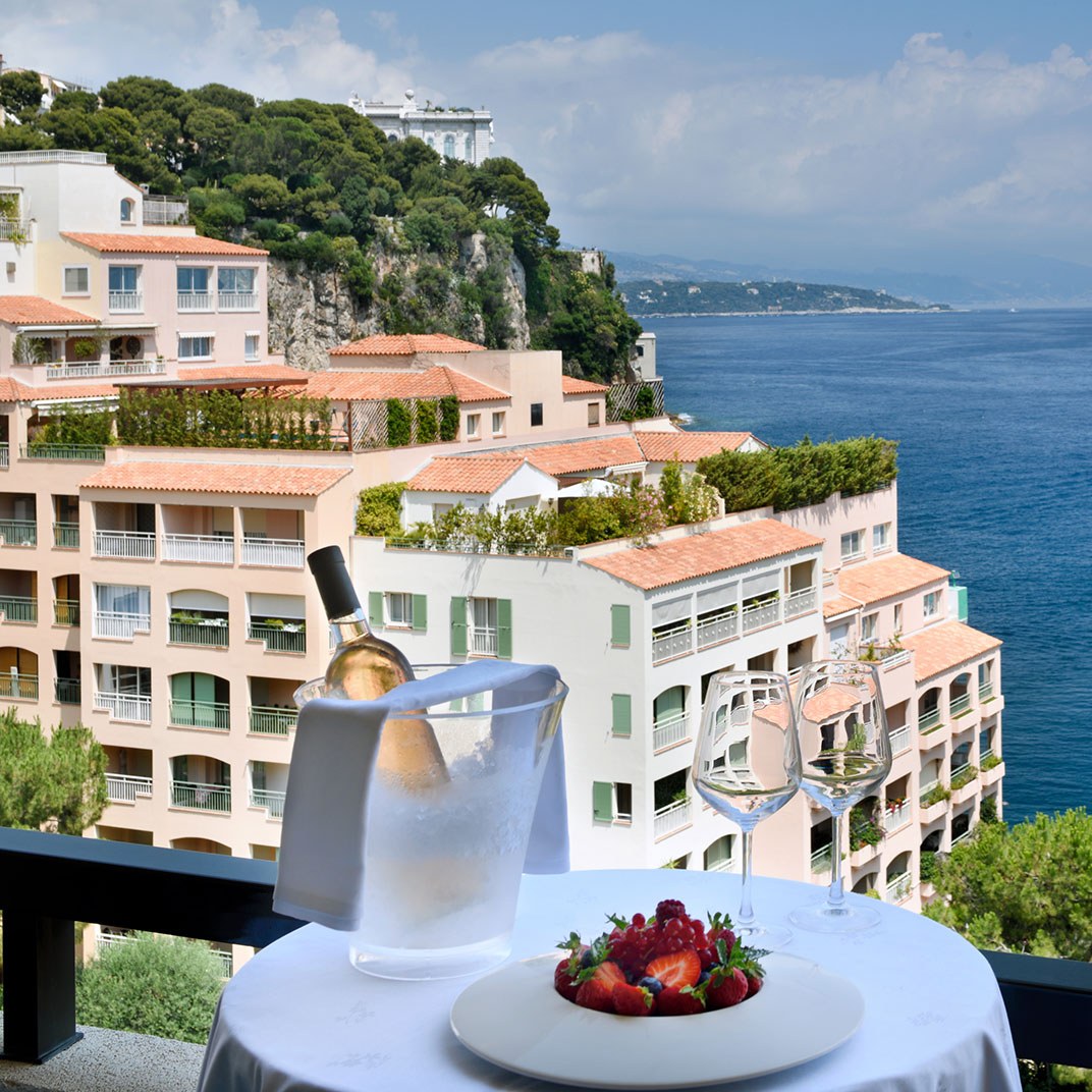 Columbus Monte-Carlo, Curio Collection By Hilton