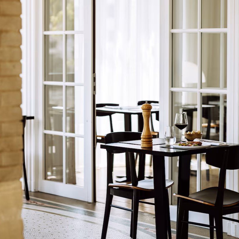 La Table Mirasol | | The En Primeur Club