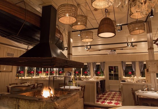 Noni |   | The En Primeur Club