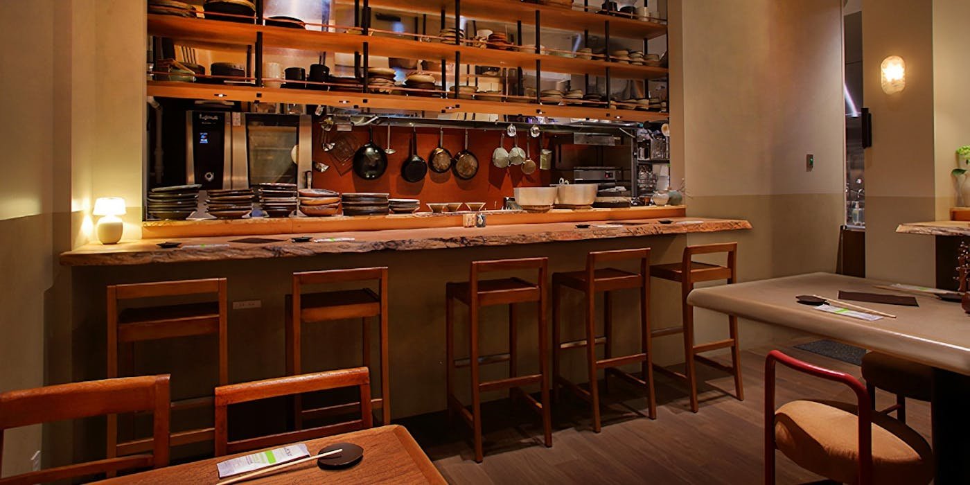 Uke |   | The En Primeur Club