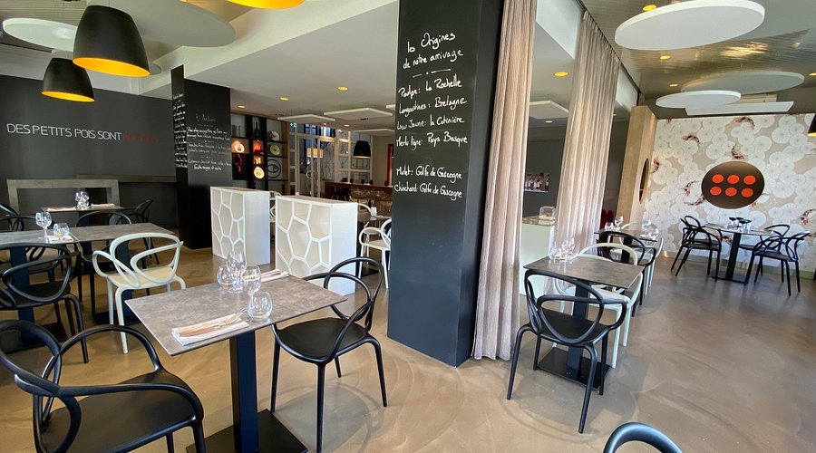 Des Petits Pois Sont Rouges | | The En Primeur Club