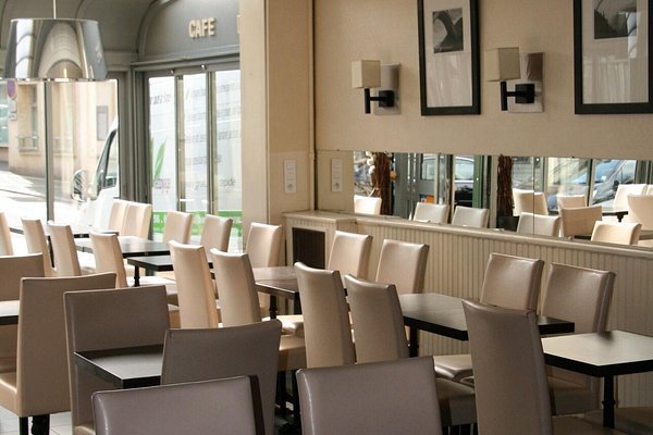 L'Hostellerie d'Acquigny | | The En Primeur Club
