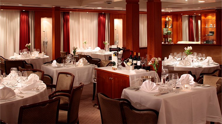 Dining Room (SeaDream II)