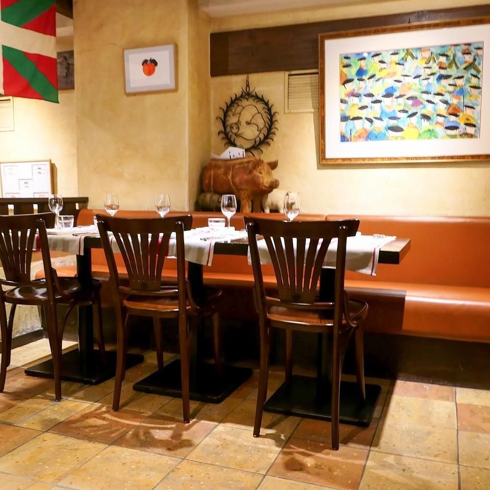 LAUBURU | | The En Primeur Club