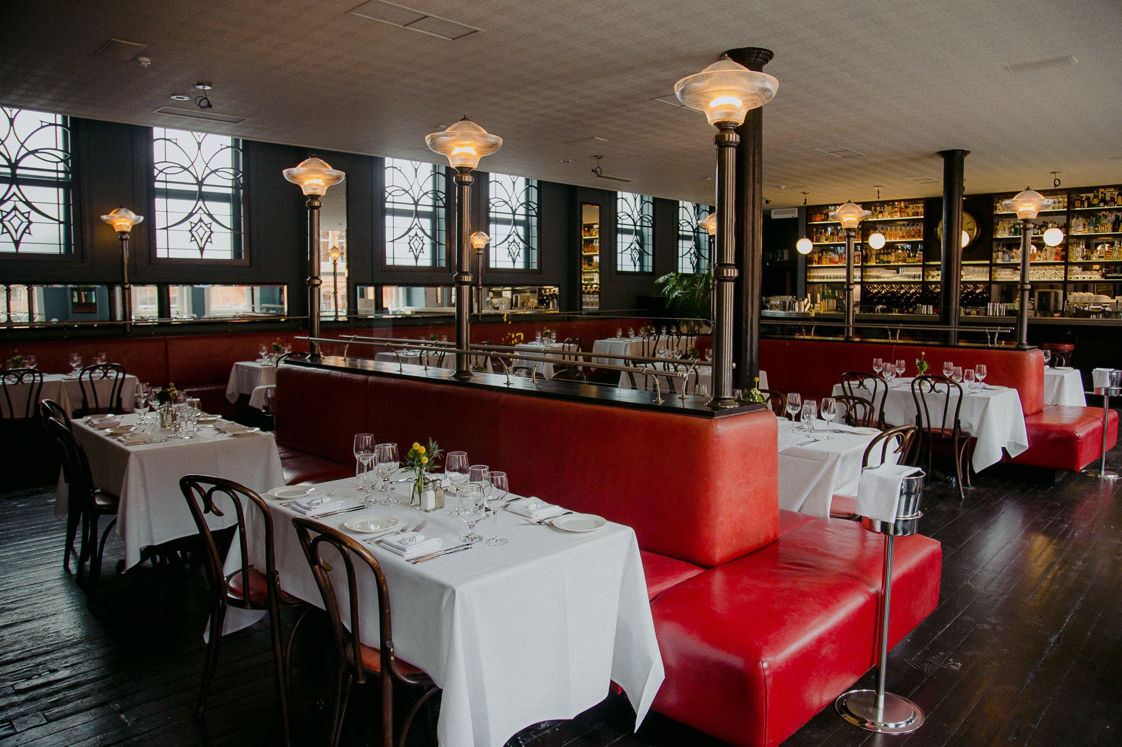 Amy Austin | | The En Primeur Club