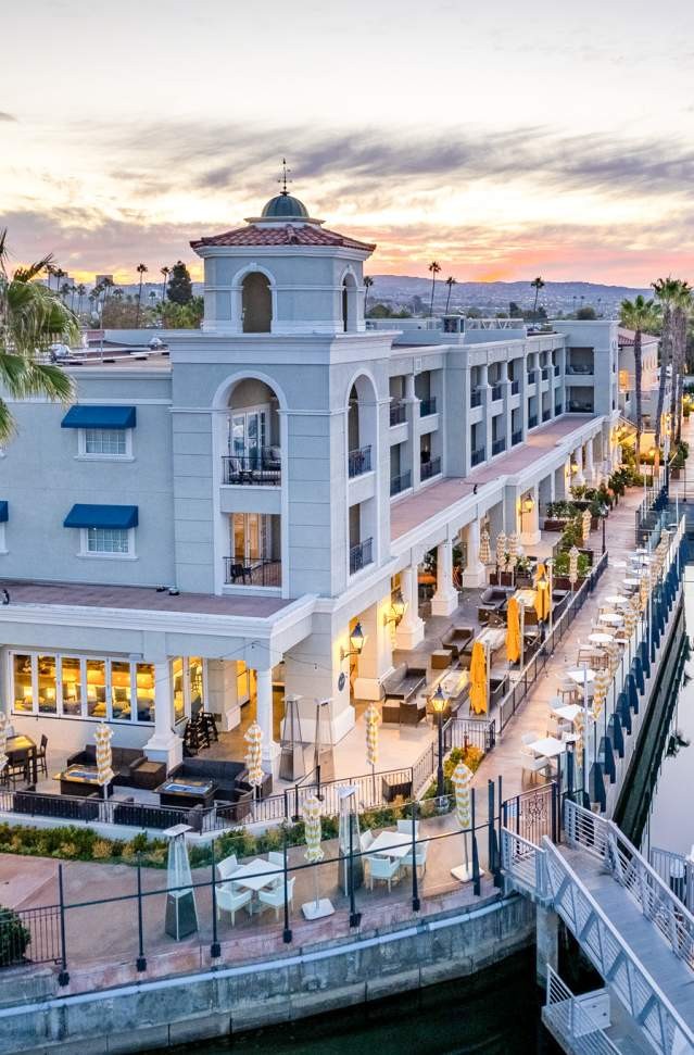 Balboa Bay Resort