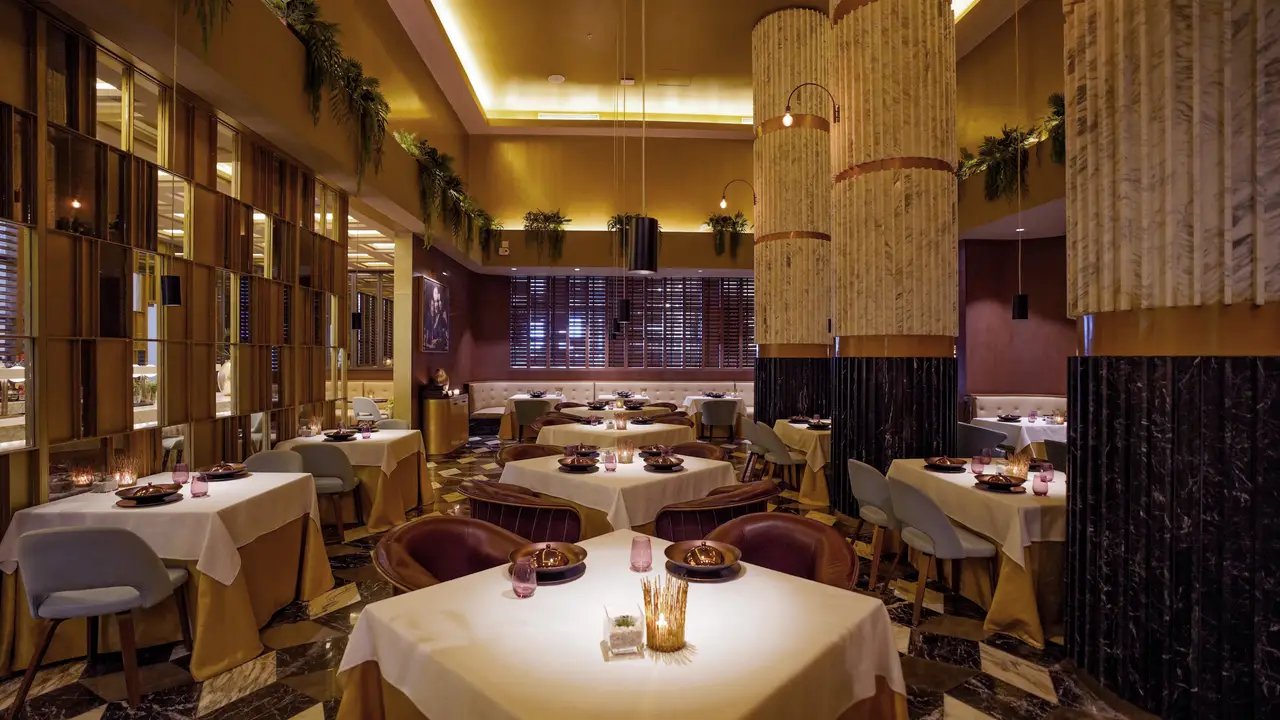 María Dolores | Isla Mujeres | EP Club