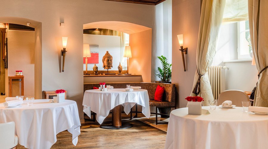 Victor's Fine Dining by christian bau