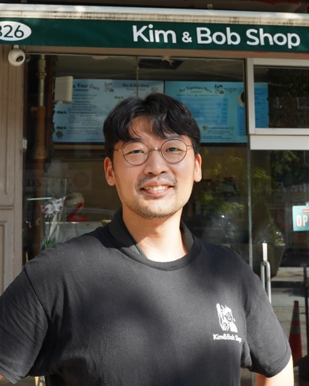 Portrait of Jonghwi Lim