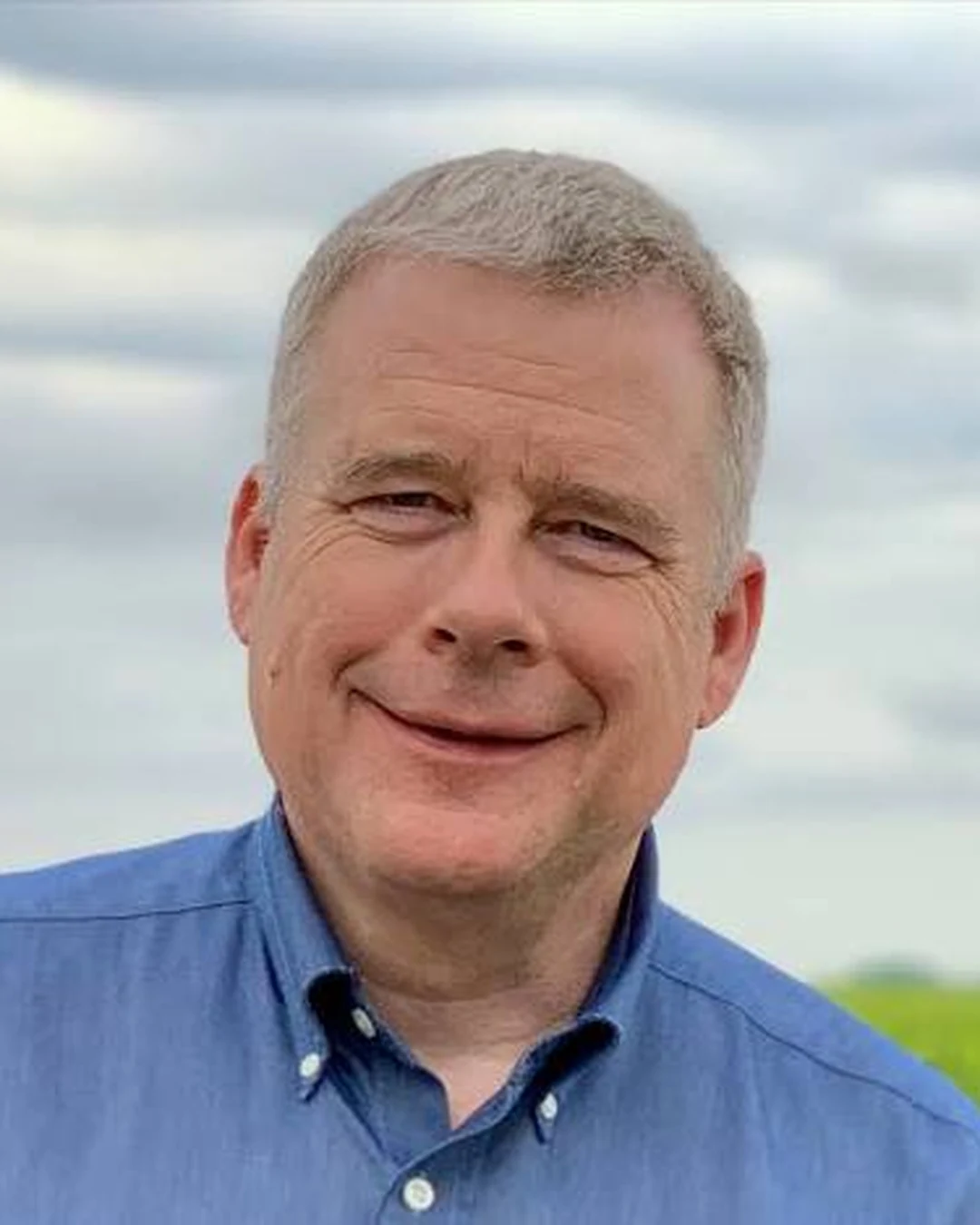 Portrait of Duncan Ross
