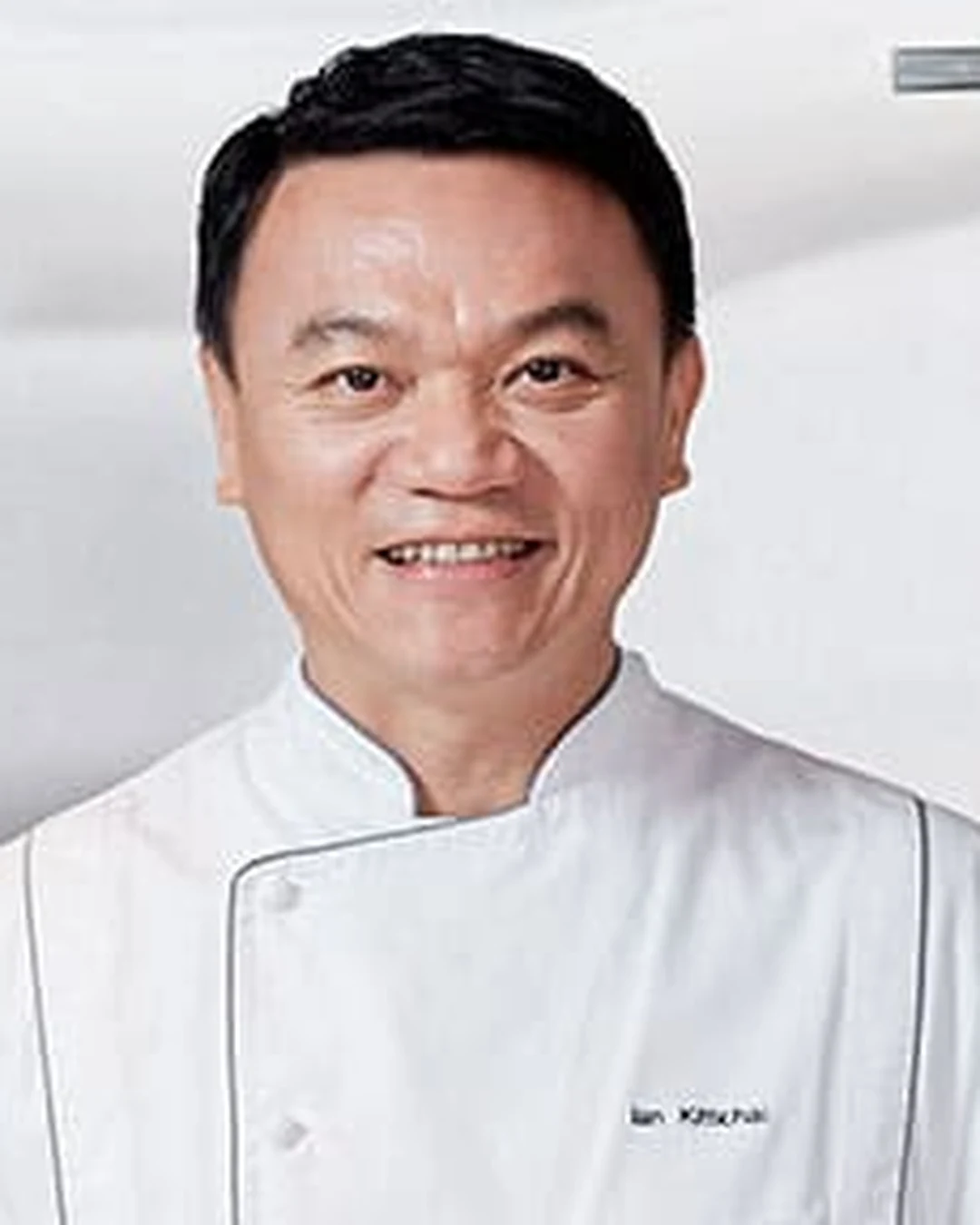 Portrait of Ian Kittichai