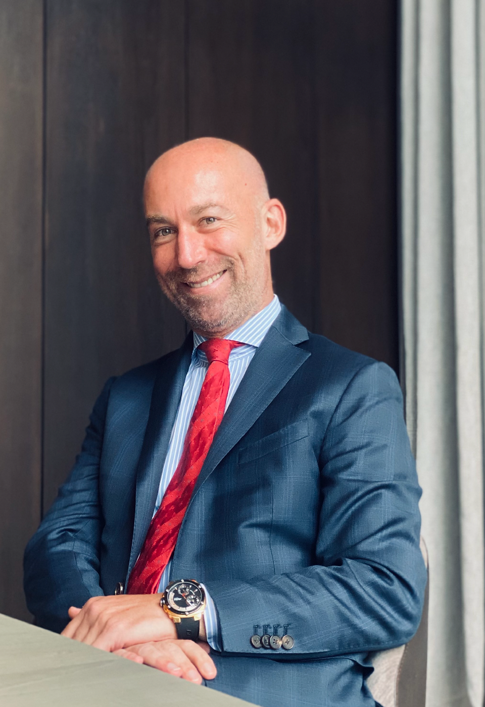 Portrait of Olivier Elzer