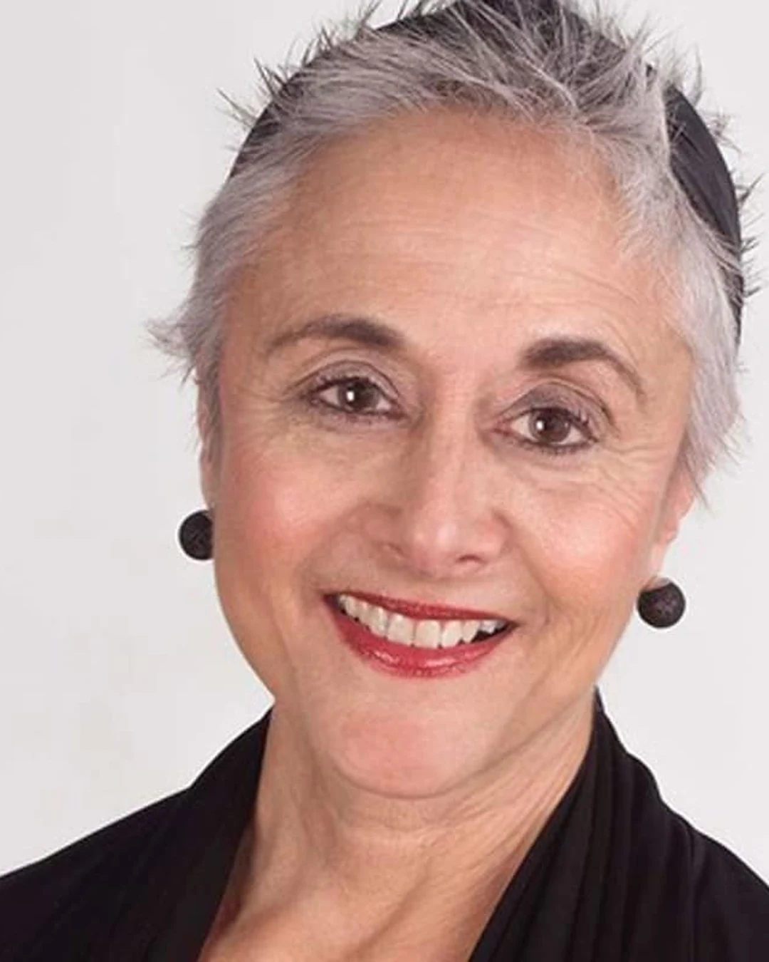 Portrait of Holly Stiel
