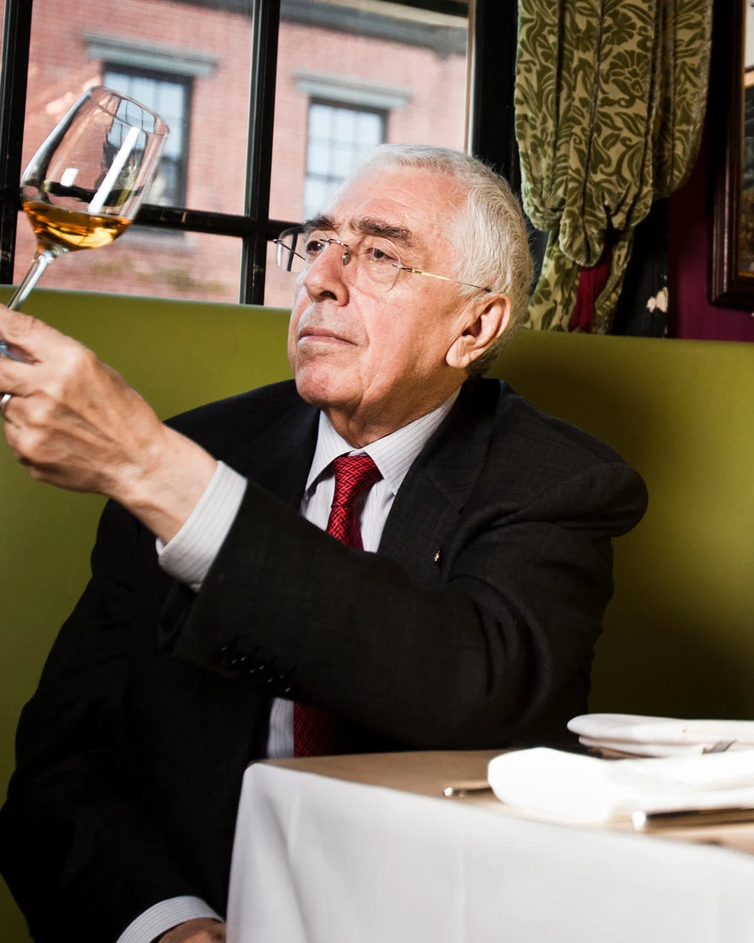 Portrait of Serge Hochar
