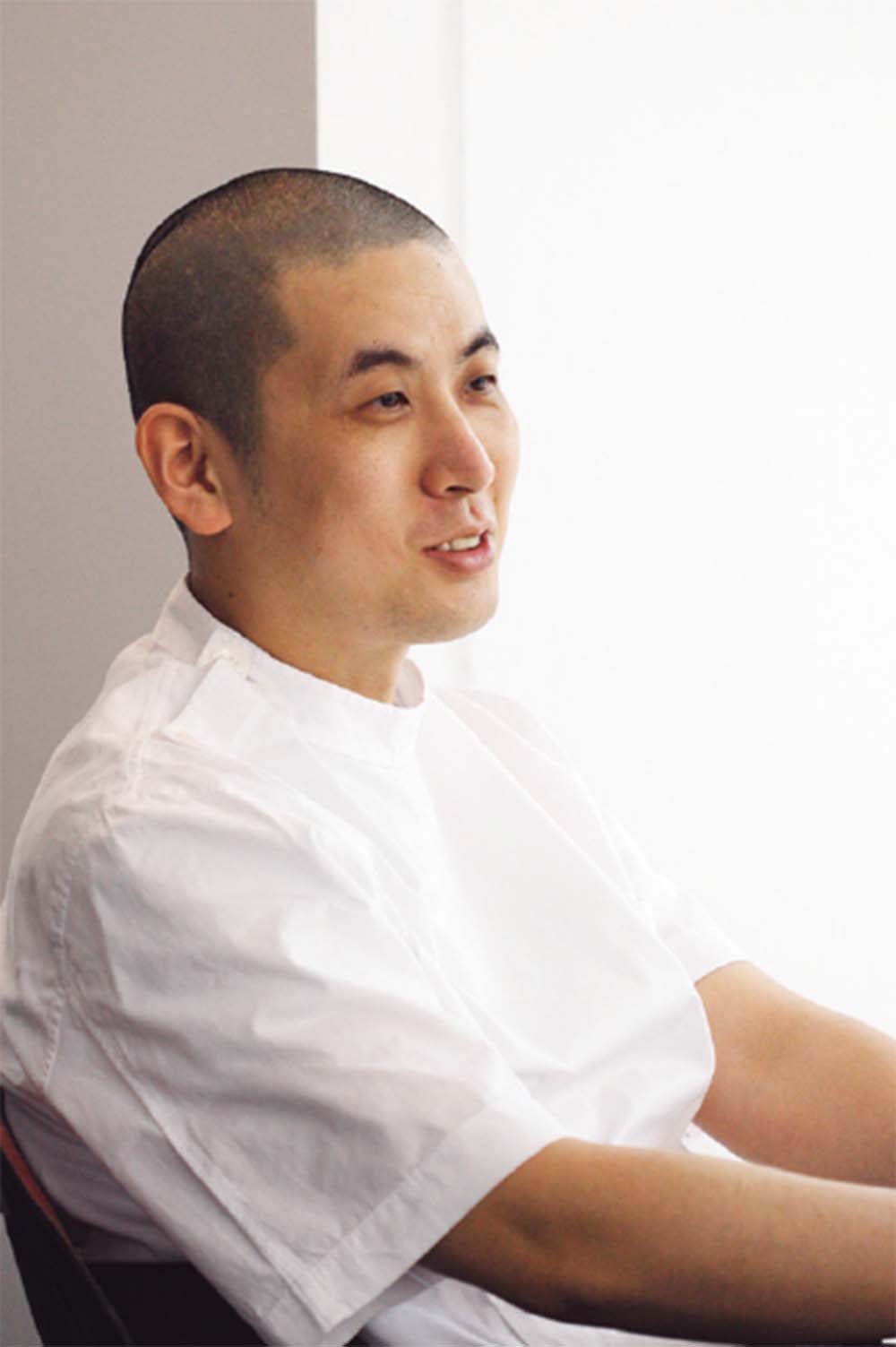 Tomofumi Saito