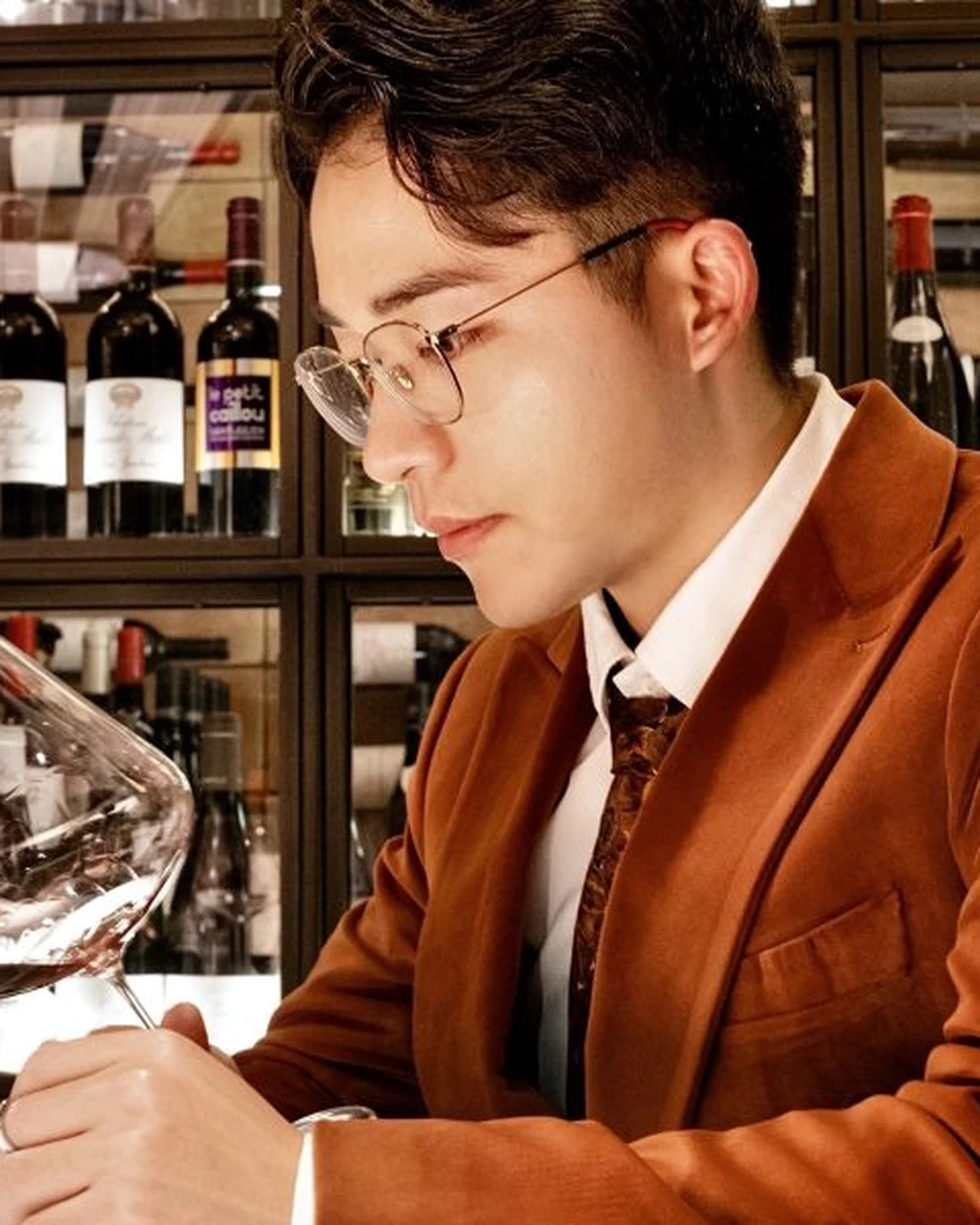 Portrait of Julián Xu