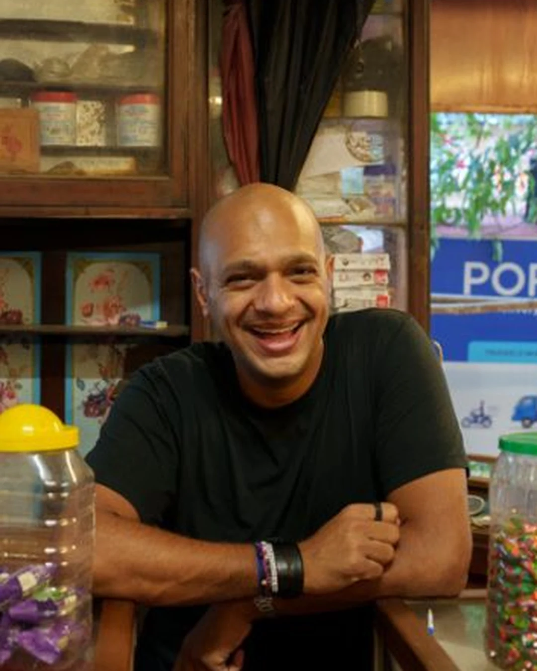 Portrait of Kavi Thakrar