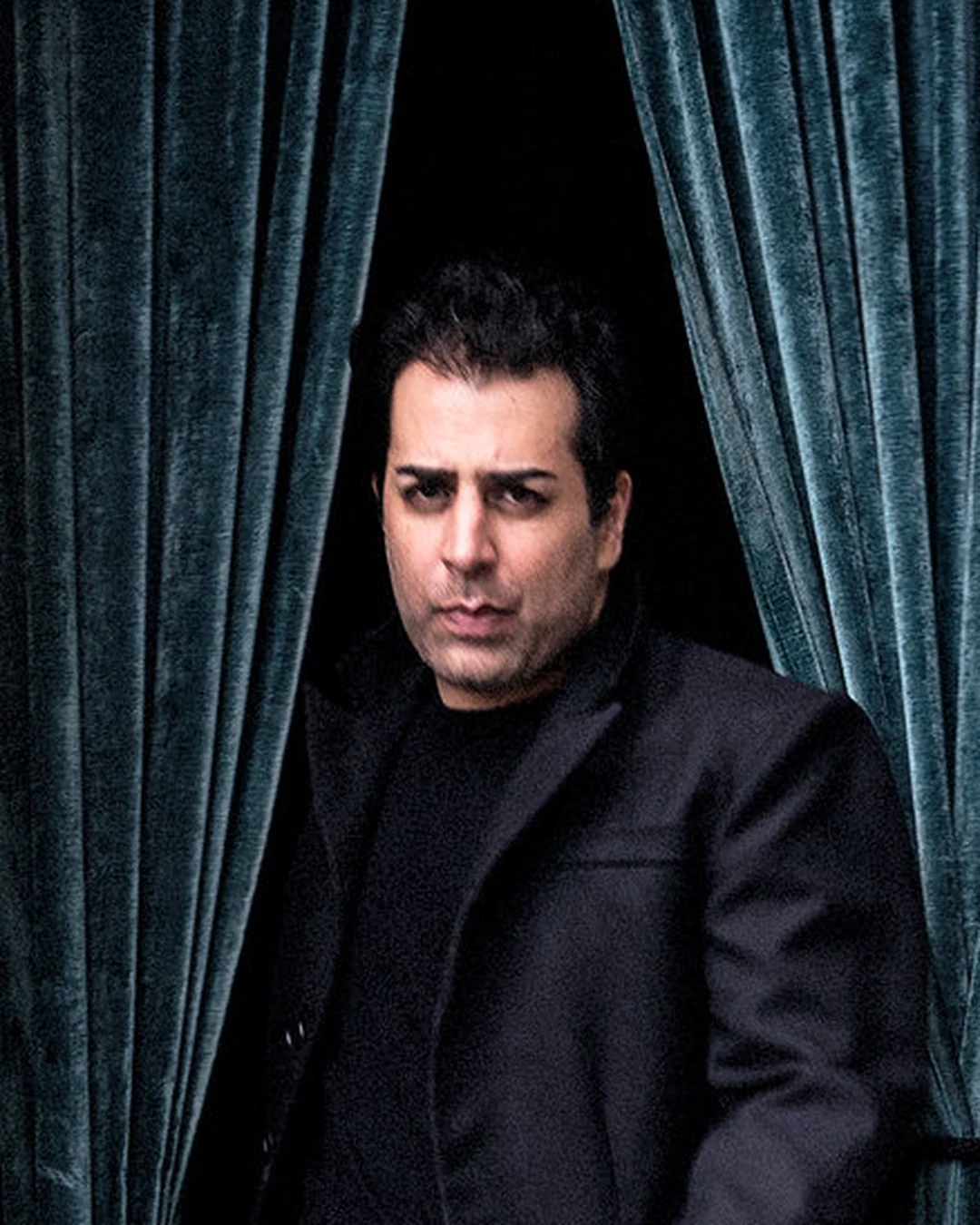 Portrait of Ravi DeRossi