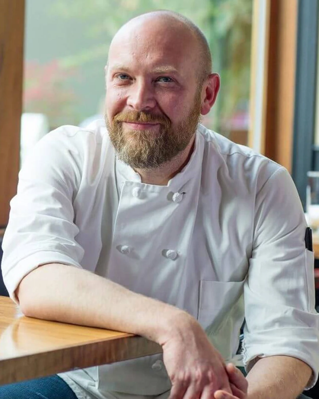 Portrait of Aaron Barnett