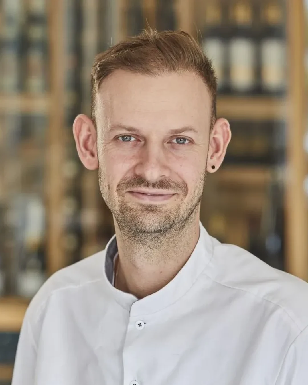 Portrait of Christopher Huhnstock-Kerber