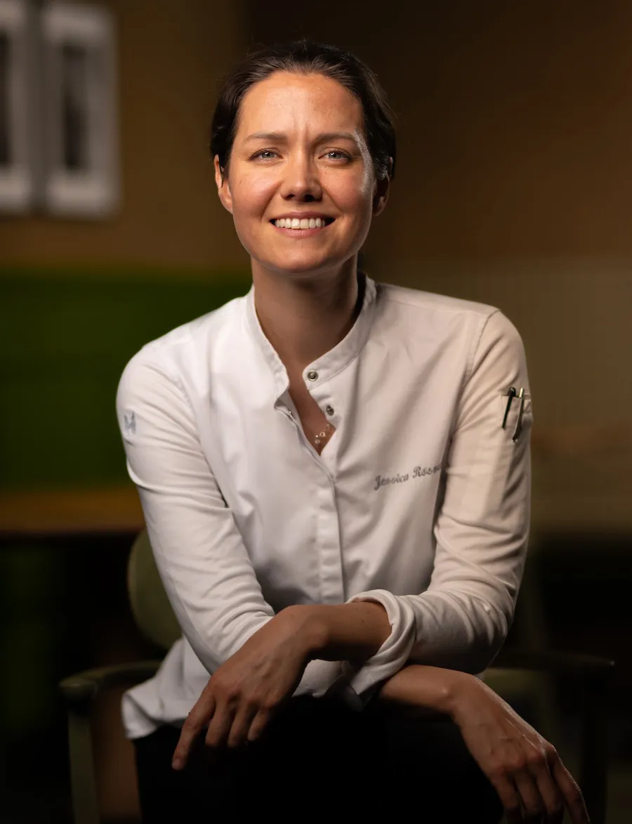 Portrait of Jessica Rosval
