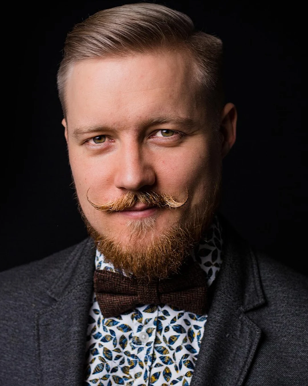 Portrait of Kevin Kos