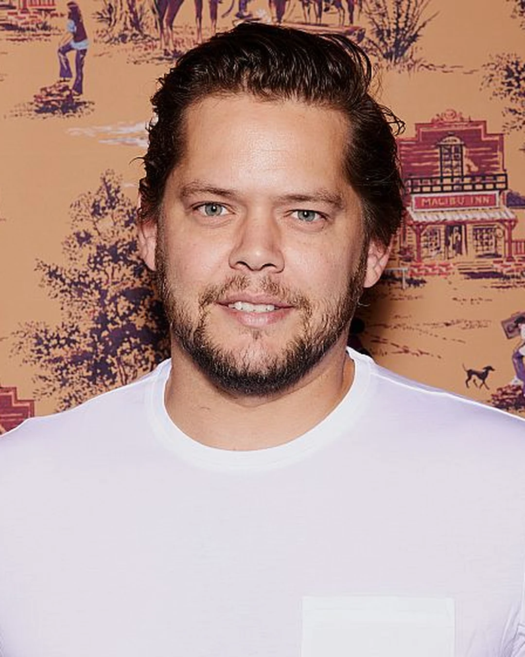 Portrait of Alex Meyer