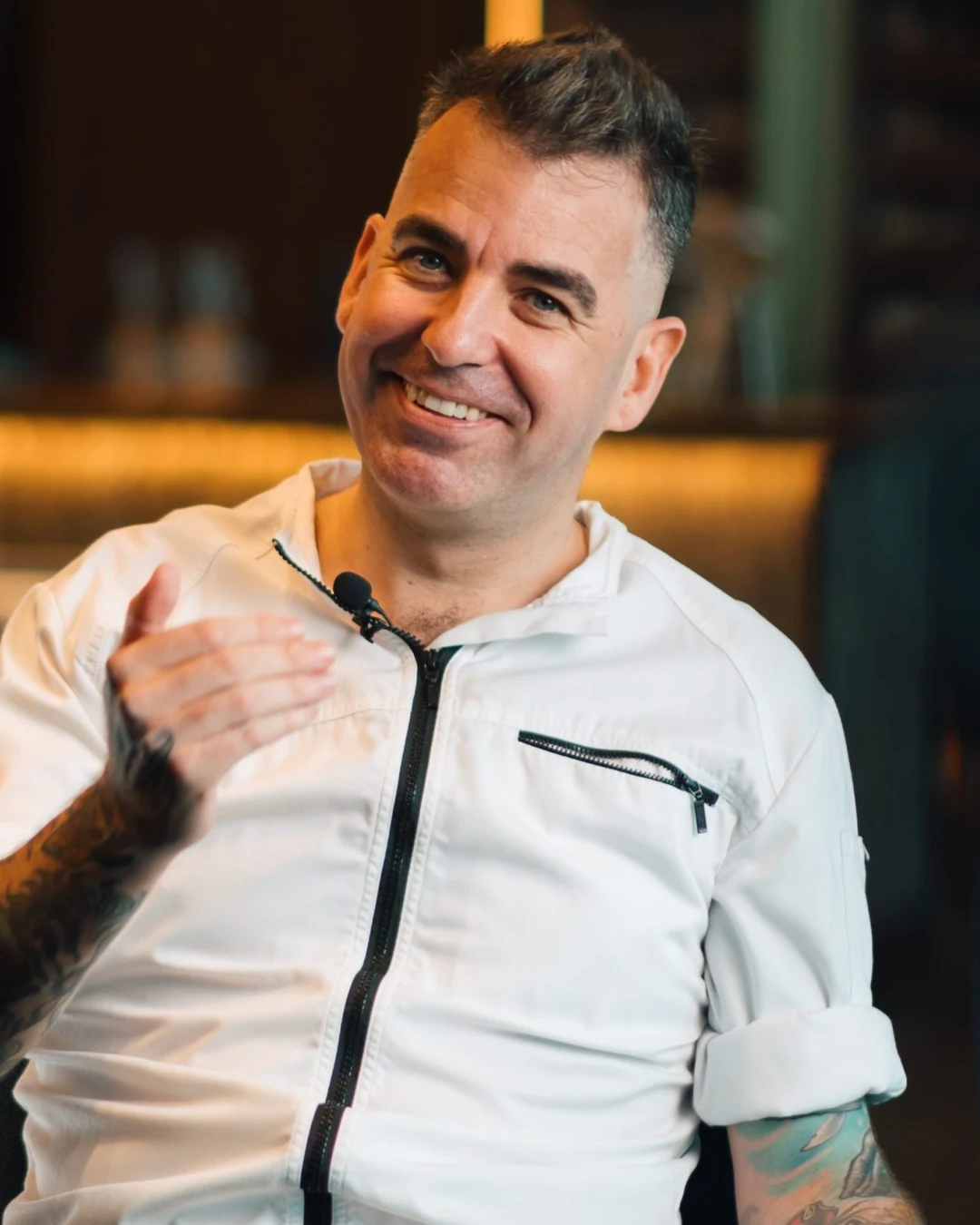 Portrait of Sam Aisbett