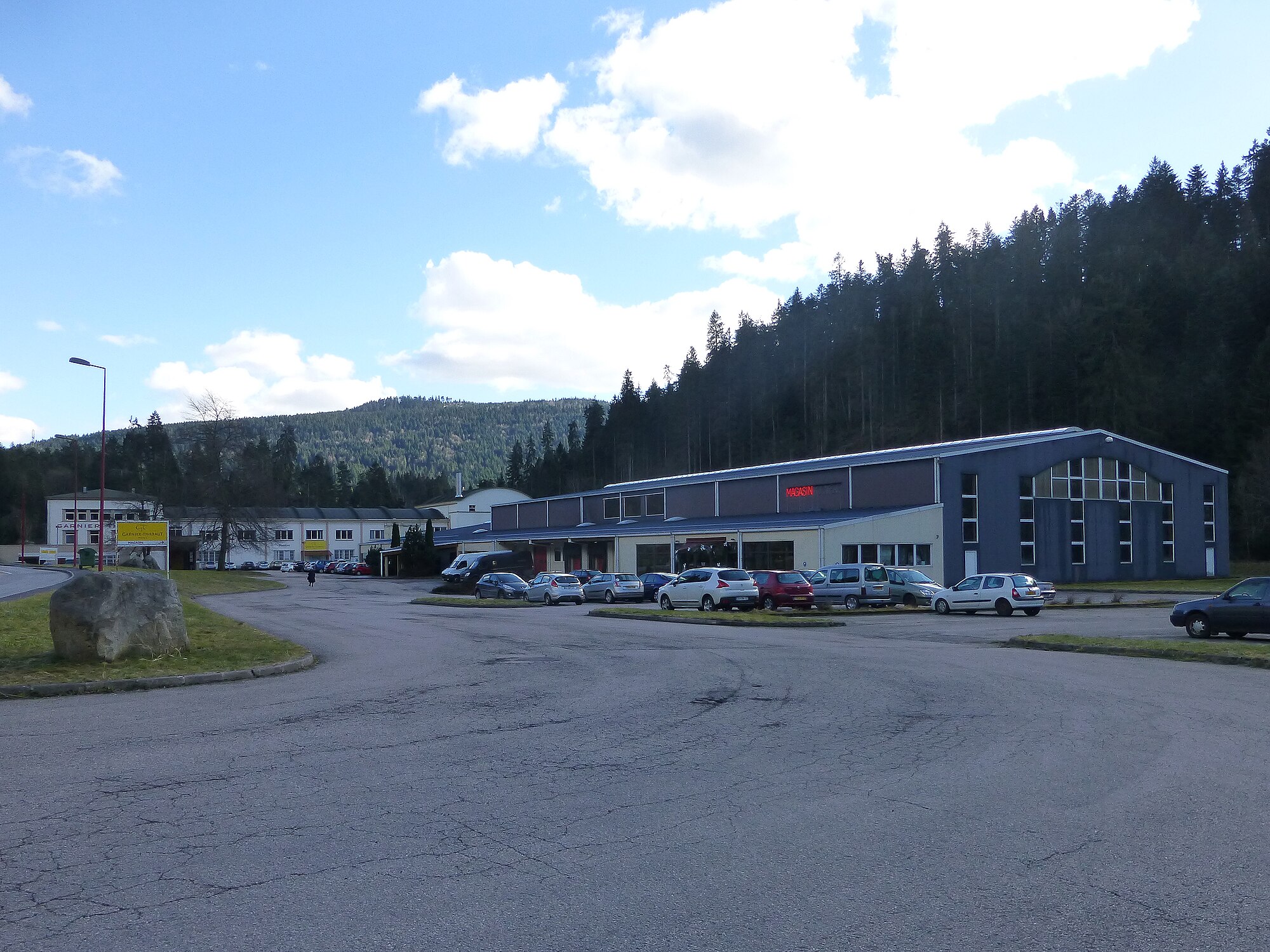 Garnier-Thiebaut factory and store in Kichompré