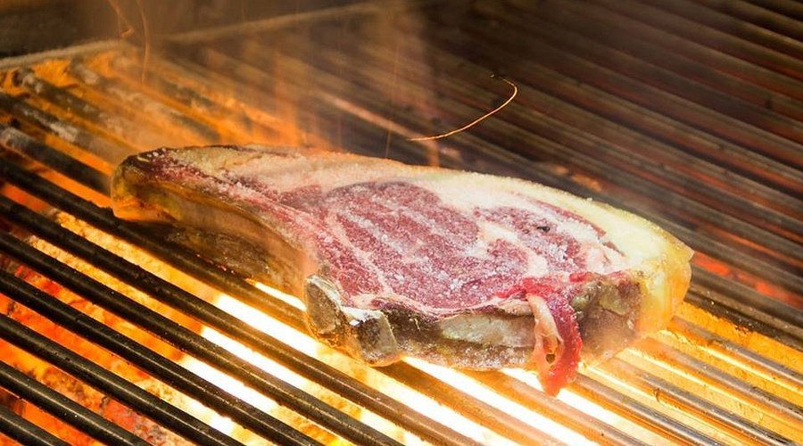 Almansa · Pasión & brasas — Casco Antiguo (restaurant)