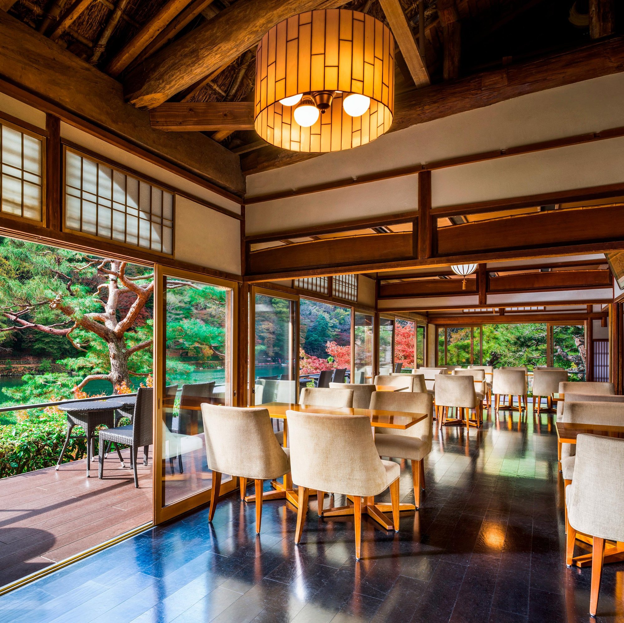 Cafe Hassui