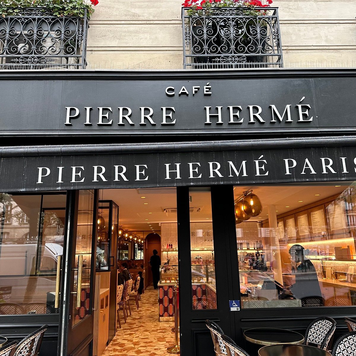 Café Pierre Hermé