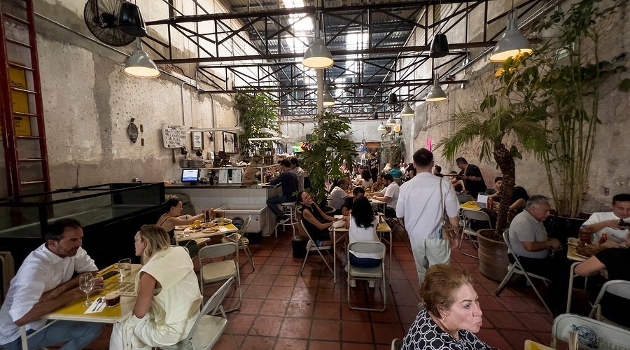 Mi Compa Chava (restaurant)