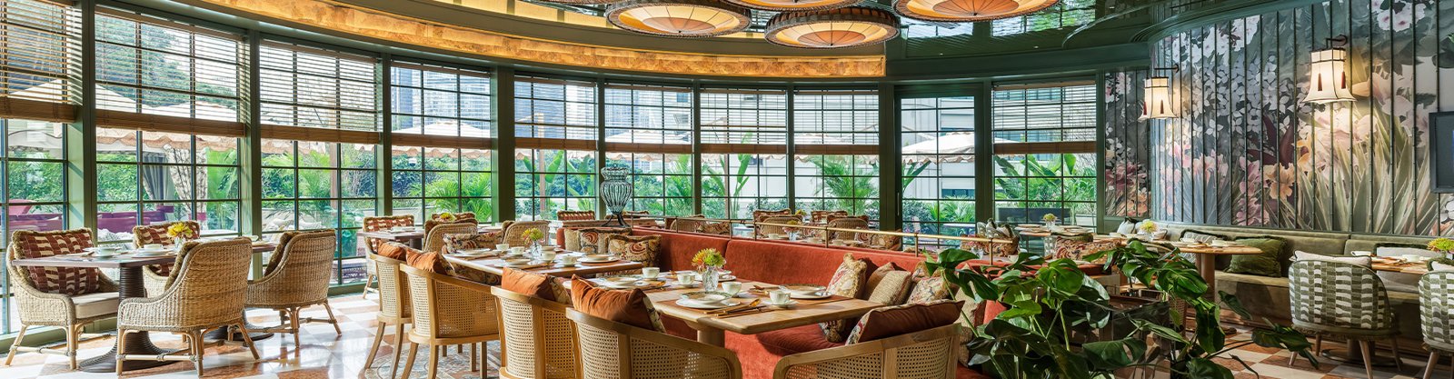 Lobster Bar & Grill at Shangri-la — Central (restaurant)