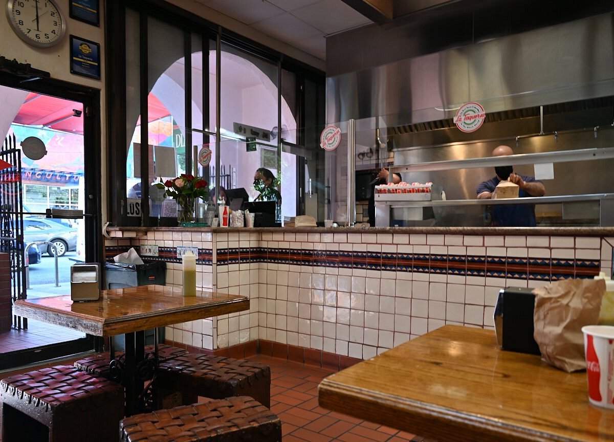 La Taqueria — Mission District (restaurant)