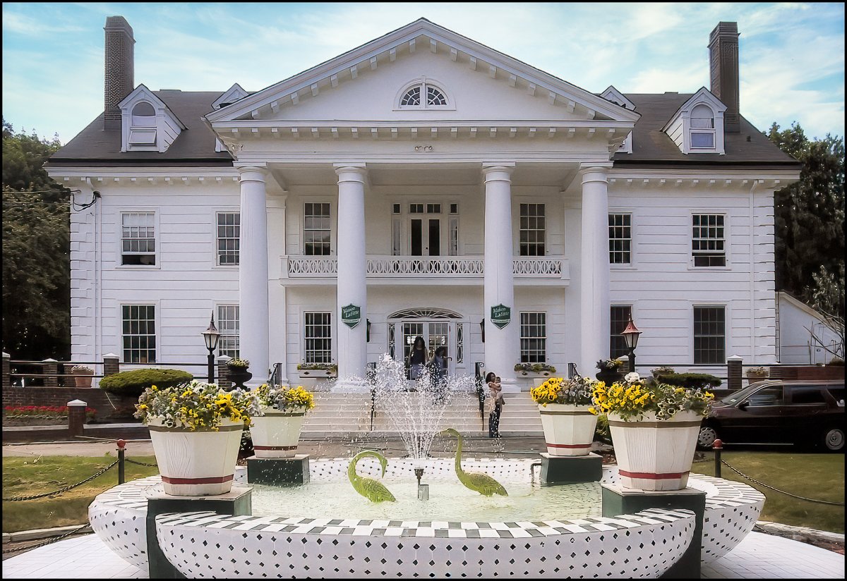 MAISON LAFITE | | The En Primeur Club