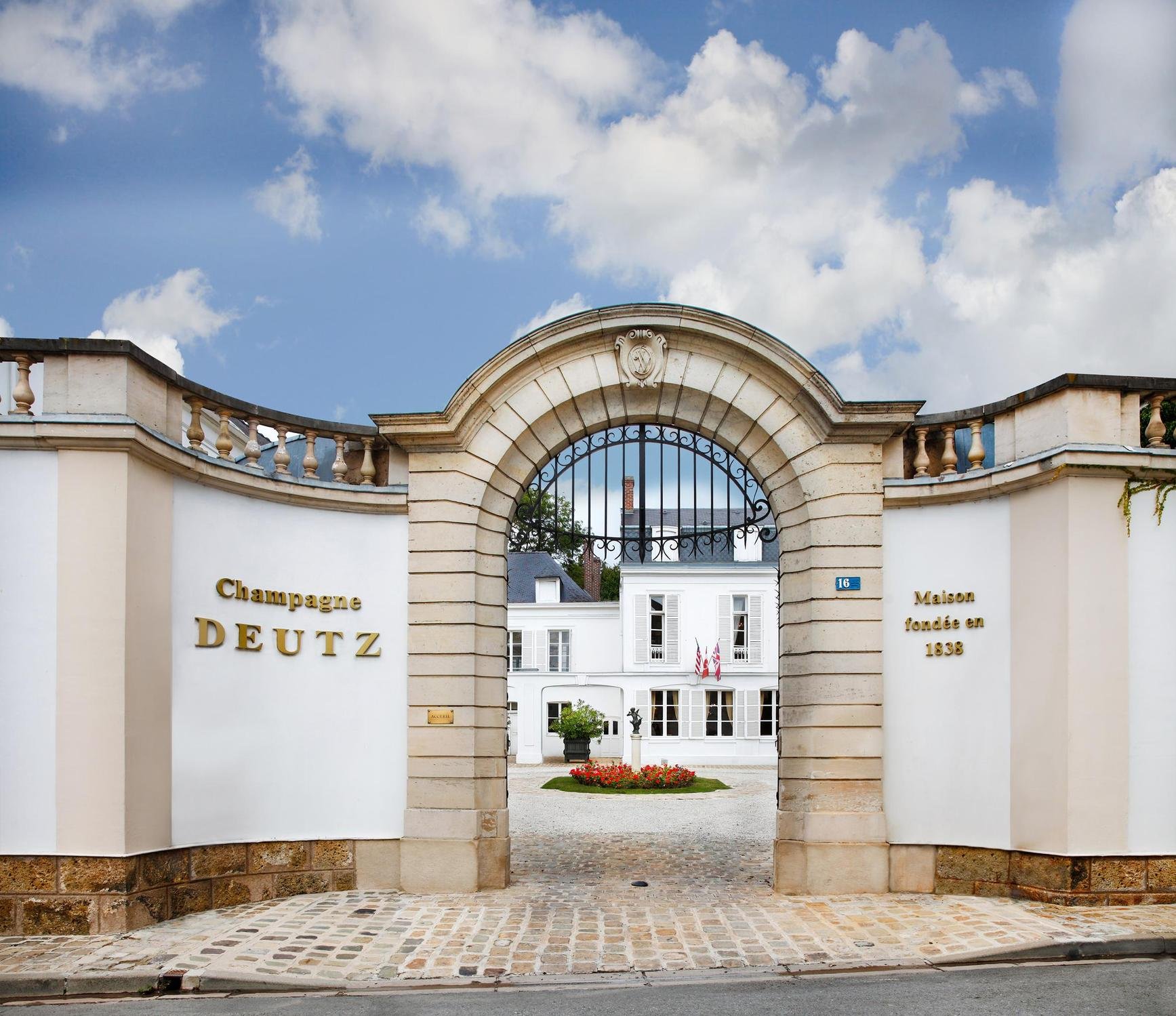 Champagne Deutz