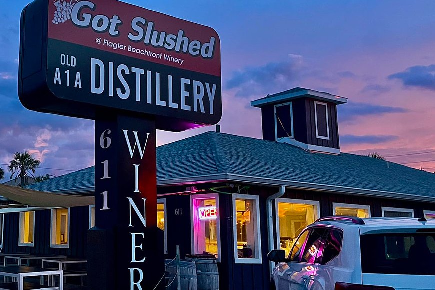 Pasaron Cosas Distillery